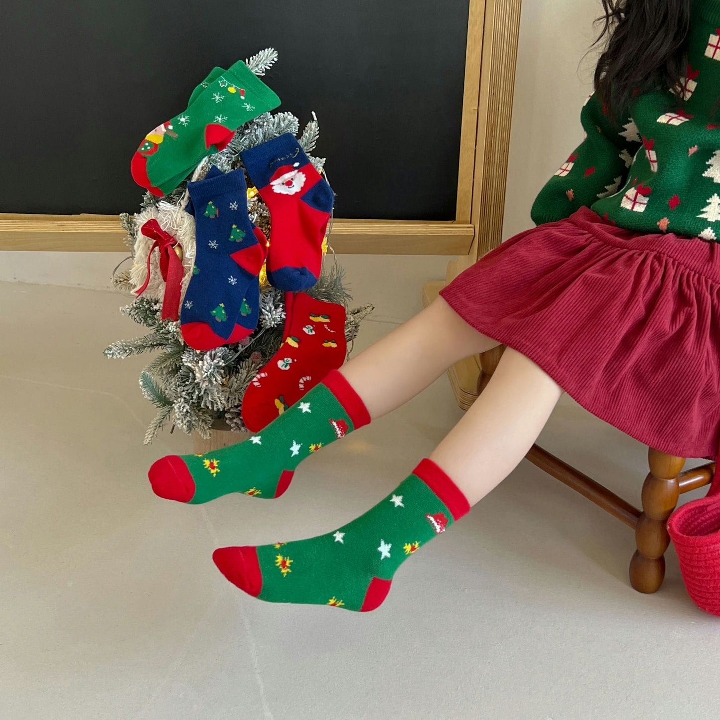 High Quality 5 in 1 Christmas Socks