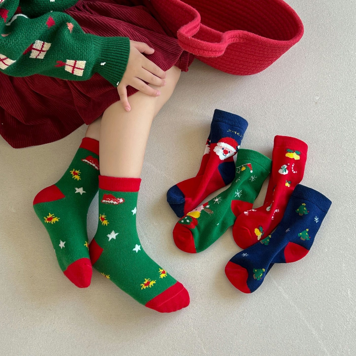 High Quality 5 in 1 Christmas Socks